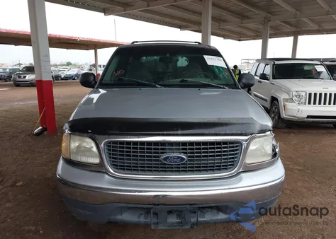 2000 Ford Expedition Xlt z USA, uszkodzony, nr VIN 1FMRU1567YLC04475